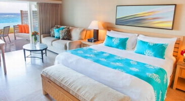 Oceanfront Bermuda Resort, Bed &amp; Breakfast Package
