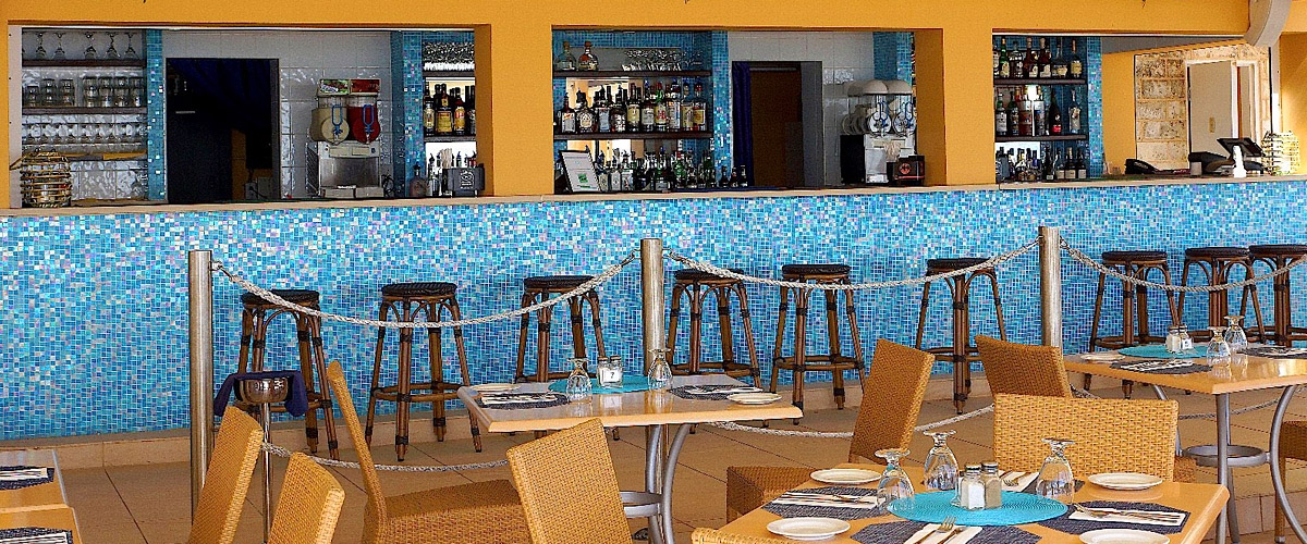 Bermuda Beach Front Resort Special Offers