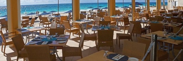 Restaurants in Bermuda, Mickey’s Bar &amp; Bistro
